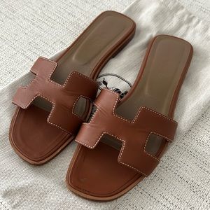 Hermes Oran Sandal 38.1/2